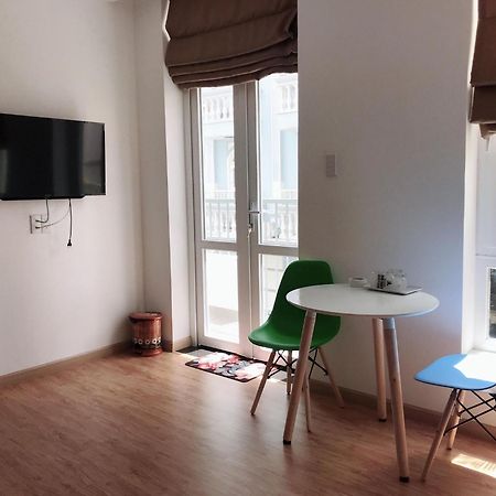 Crown Apartment Хошимін Екстер'єр фото
